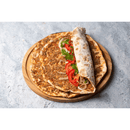 Lahmacun – Türkische Pizza mit frischem Gemüse, Kräutern und ( Schafskäse )